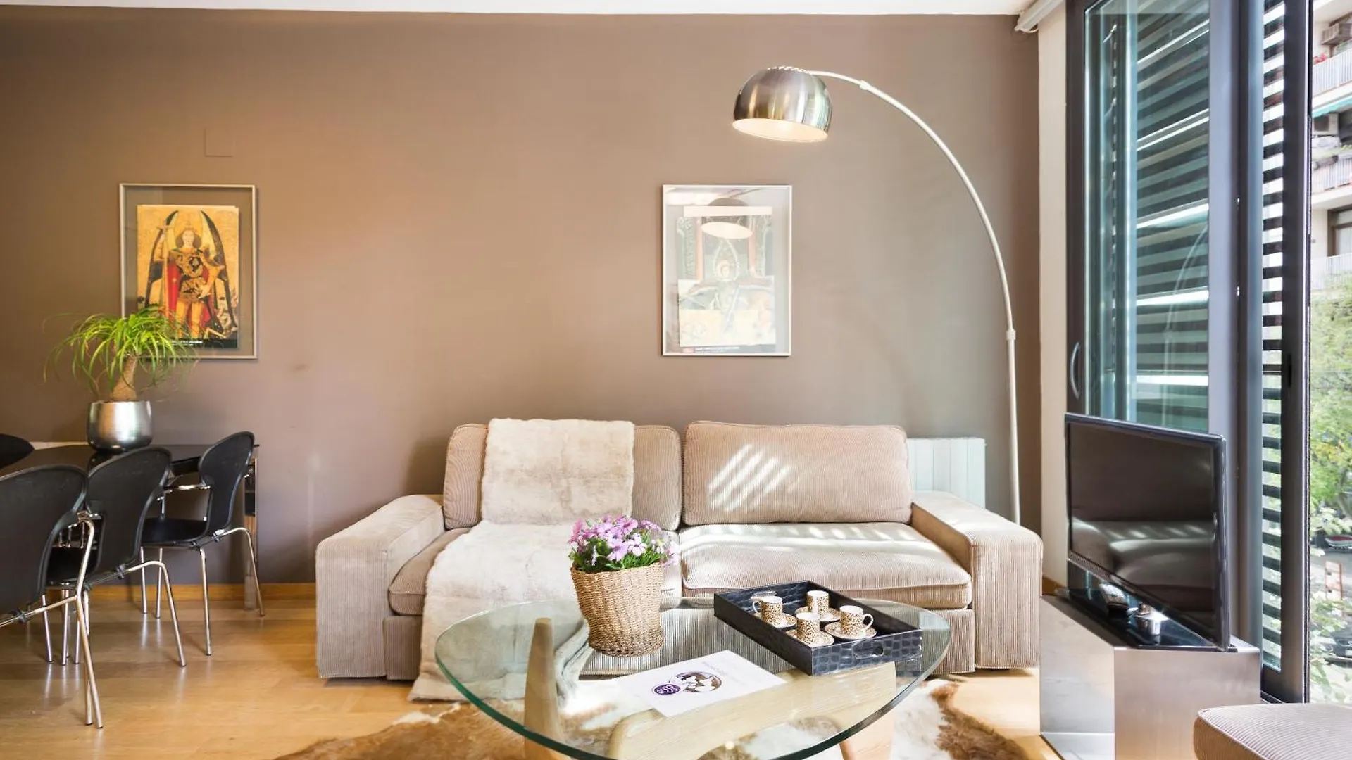 My Space Emirates - Fully Equipped Apartments Near The Beach With Shared Pool Barcelona 0*,  Spain