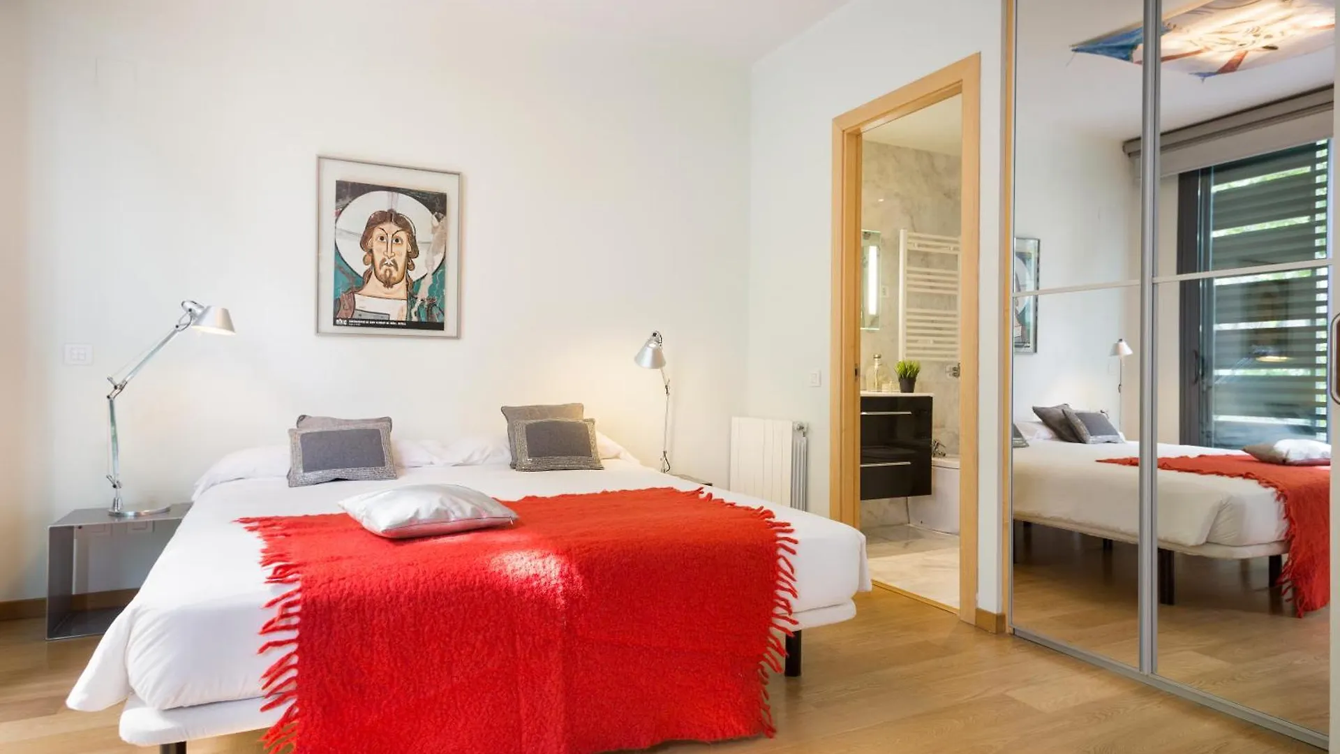 My Space Emirates - Fully Equipped Apartments Near The Beach With Shared Pool location