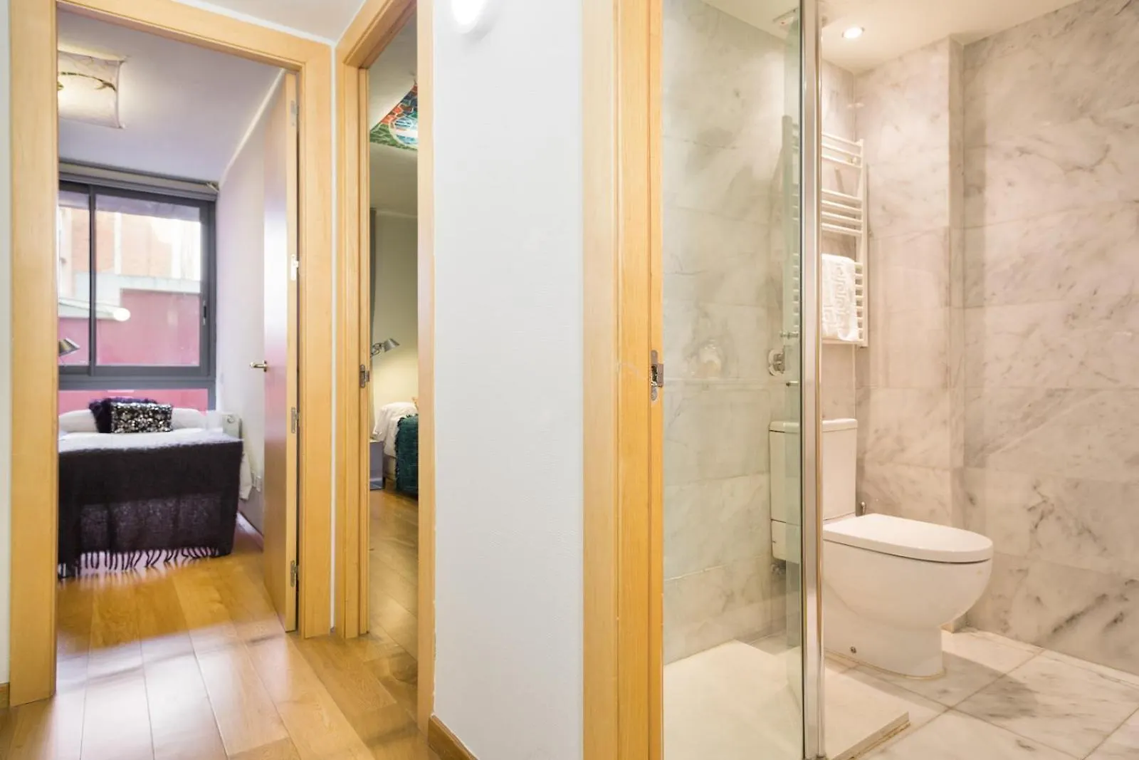 My Space Emirates - Fully Equipped Apartments Near The Beach With Shared Pool Barcelona Spain